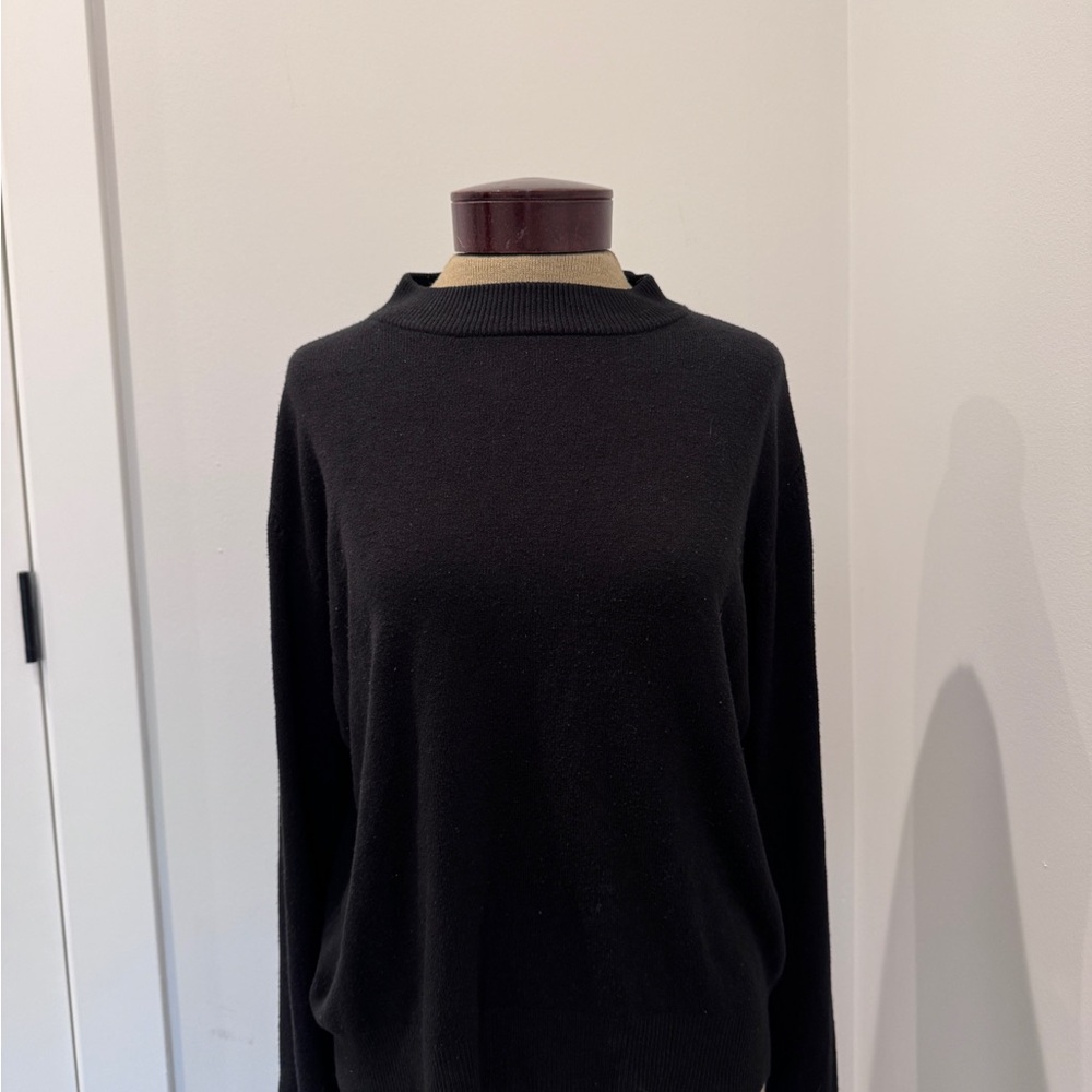 Sag Harbor Black Women's Sweatshirt